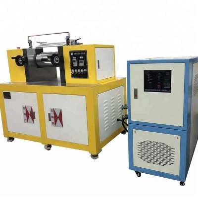 Mini Two Roll Mill for Plastic and Rubber Raw Materials with Oil Heating